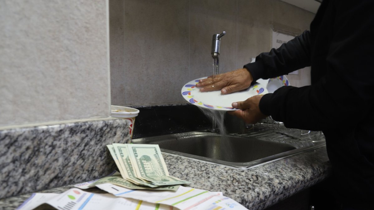 Revisión. La propuesta de revisar las tarifas del agua potable no solo busca la sostenibilidad, sino incentivar al cuidado del líquido vital en la capital.