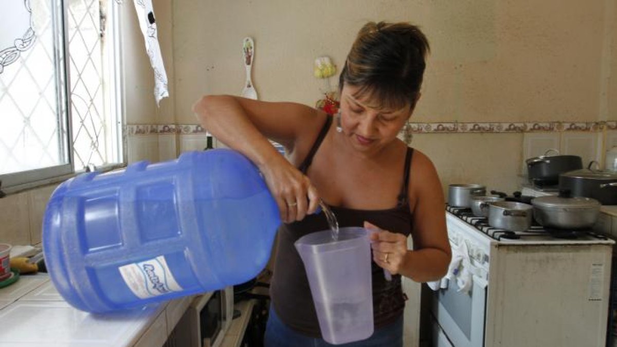 Desde noviembre varios sectores de Quito han enfrentado cortes de agua tras la crisis eléctrica.