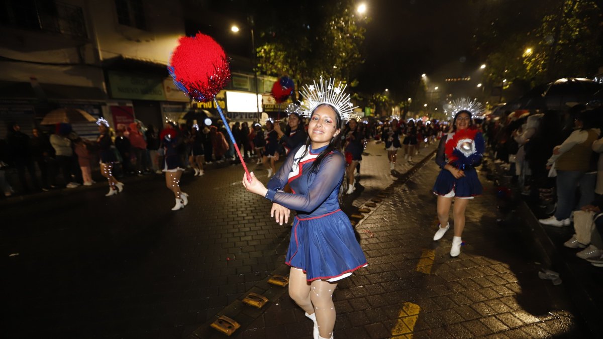 Desfiles, conciertos, festivales y ferias fueron parte de los 200 eventos programados para festejar a Quito por los 490 años de Fundación.
