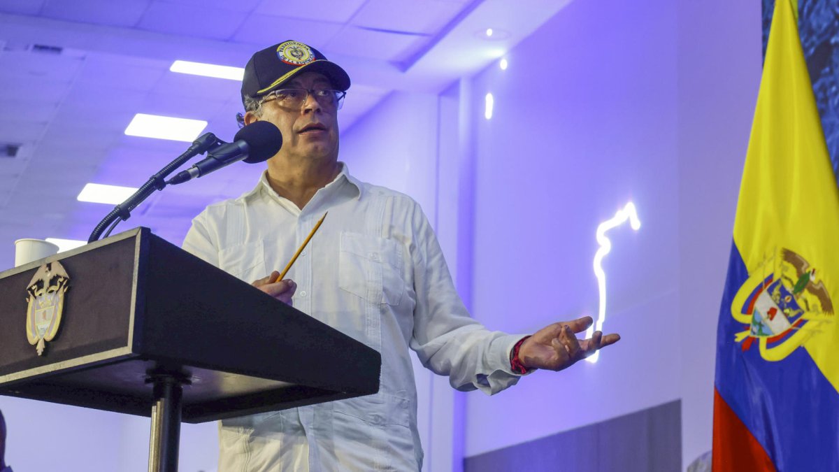 La iniciativa, que obtuvo 75 votos a favor y 27 en contra, fue promovida por el vicepresidente de la Cámara, Jorge Tovar.