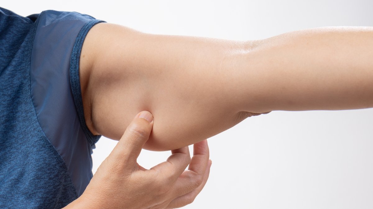 A partir de los 50 años, mantener los brazos firmes y definidos puede convertirse en un desafío.