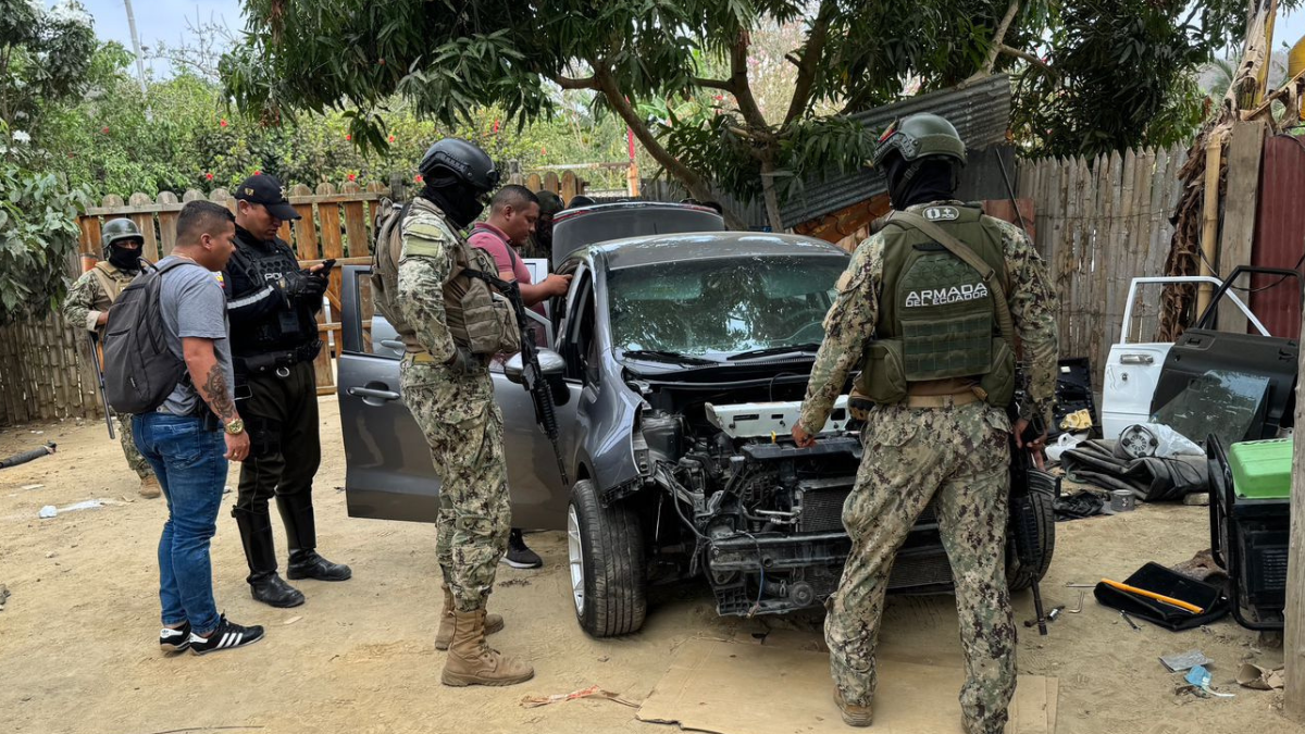 Operativo militar en Manabí.