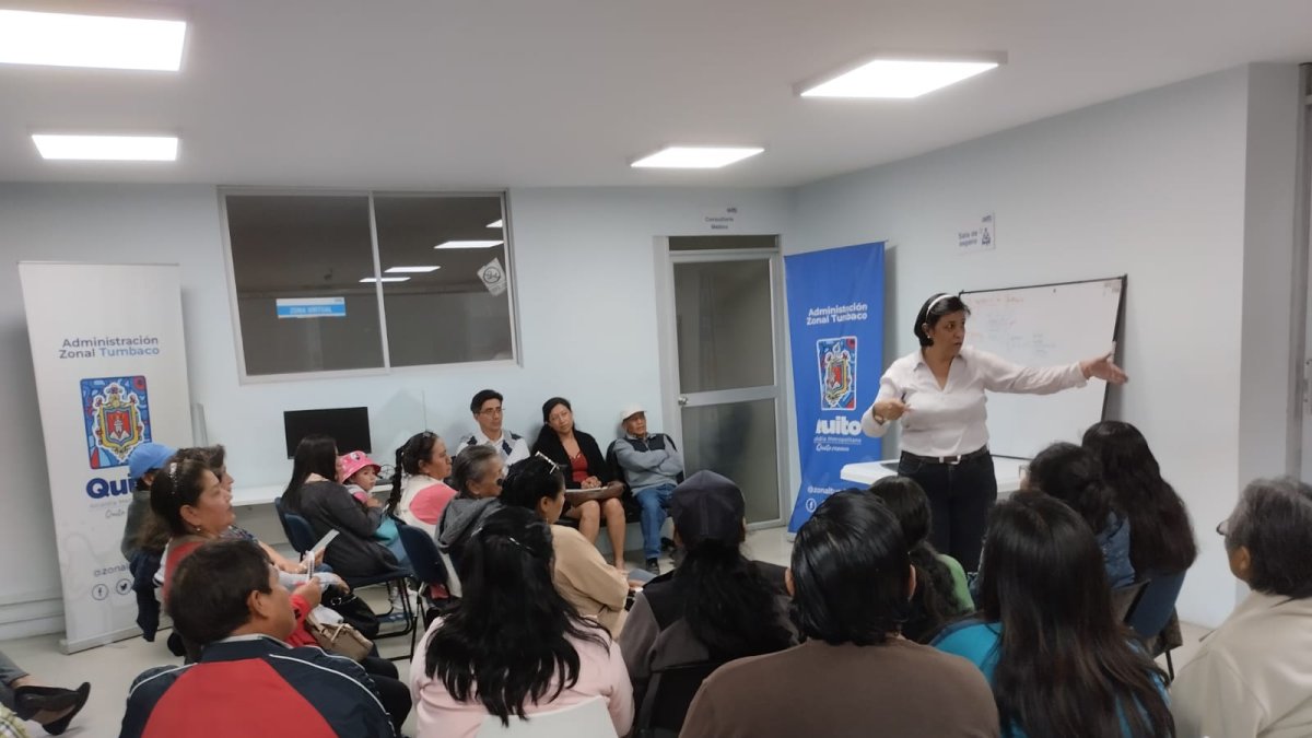 Taller. Acudieron 35 miembros de los comités de seguridad.