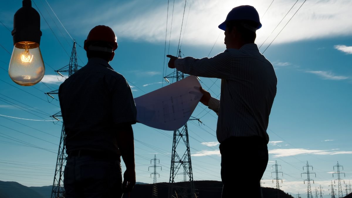 Cortes de luz en Ecuador se mantienen en tres horas diarias