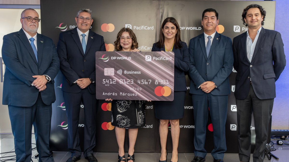 Los ejecutivos de las marcas, Fernando Oliveira, Carlos Merino, Patricia Silva, Gloria Baquerizo, Elias Ronquillo, Camilo Mier. 