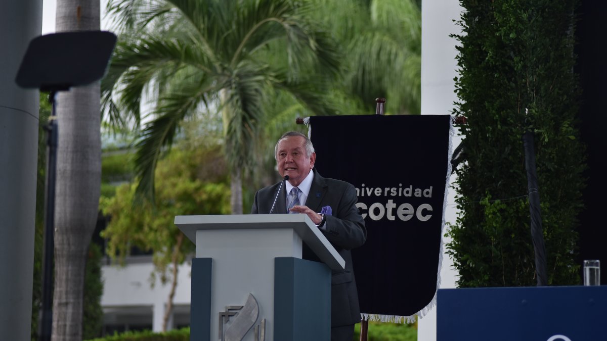 Roberto Passailaigue, canciller de la Universidad Tecnológica Ecotec.