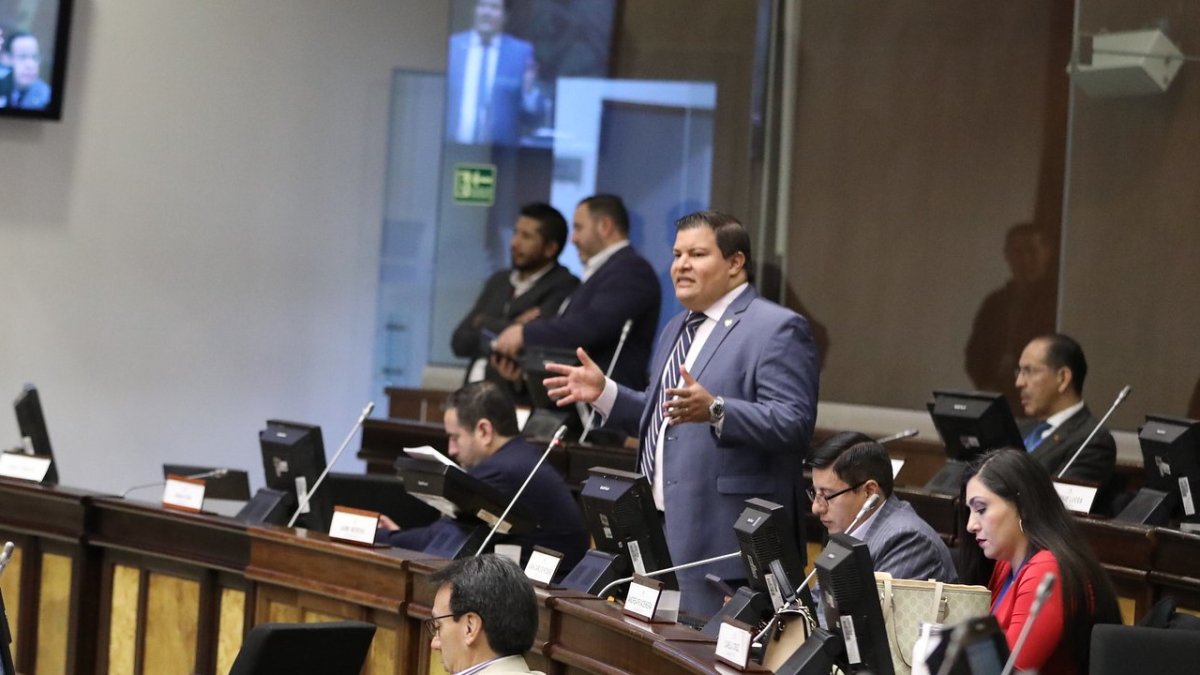 El asambleísta Jaime Moreno, de Construye, fue uno de los interpelantes en el juicio político contra la exministra Andrea Arrobo.