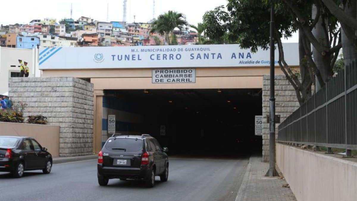 El túnel se mantendrá cerrado durante la noche por varios días