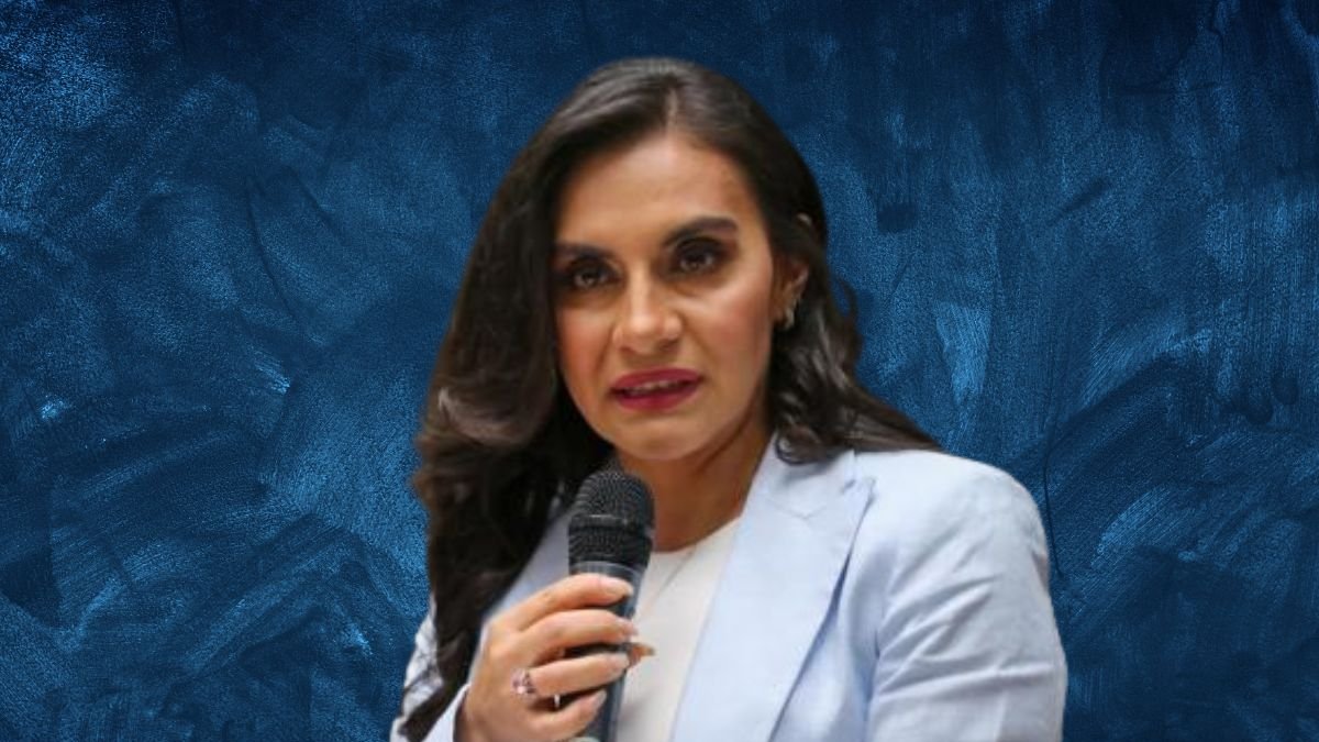 Verónica Abad es la vicepresidenta del Ecuador, suspedida de sus funciones por un sumario administrativo.
