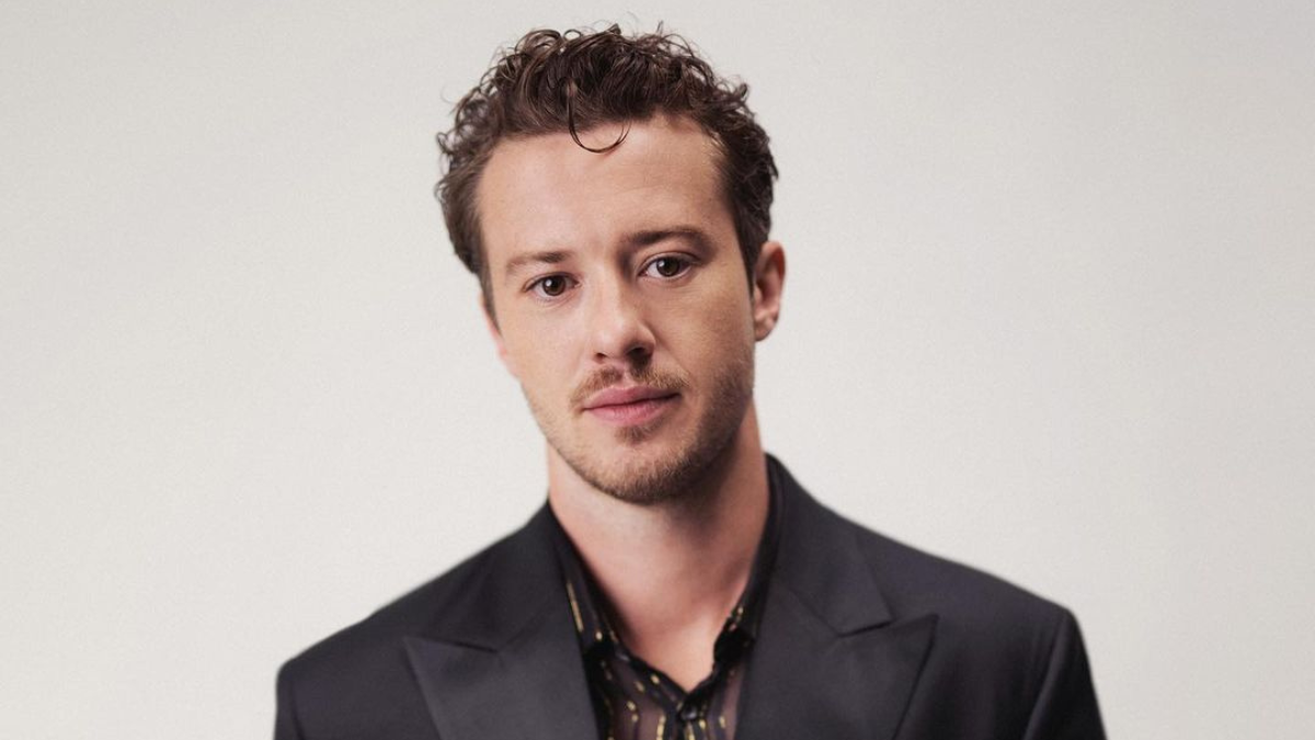 El actor de 30 años es reconocido por su participación en 'Stranger Things' y Gladiador 2.