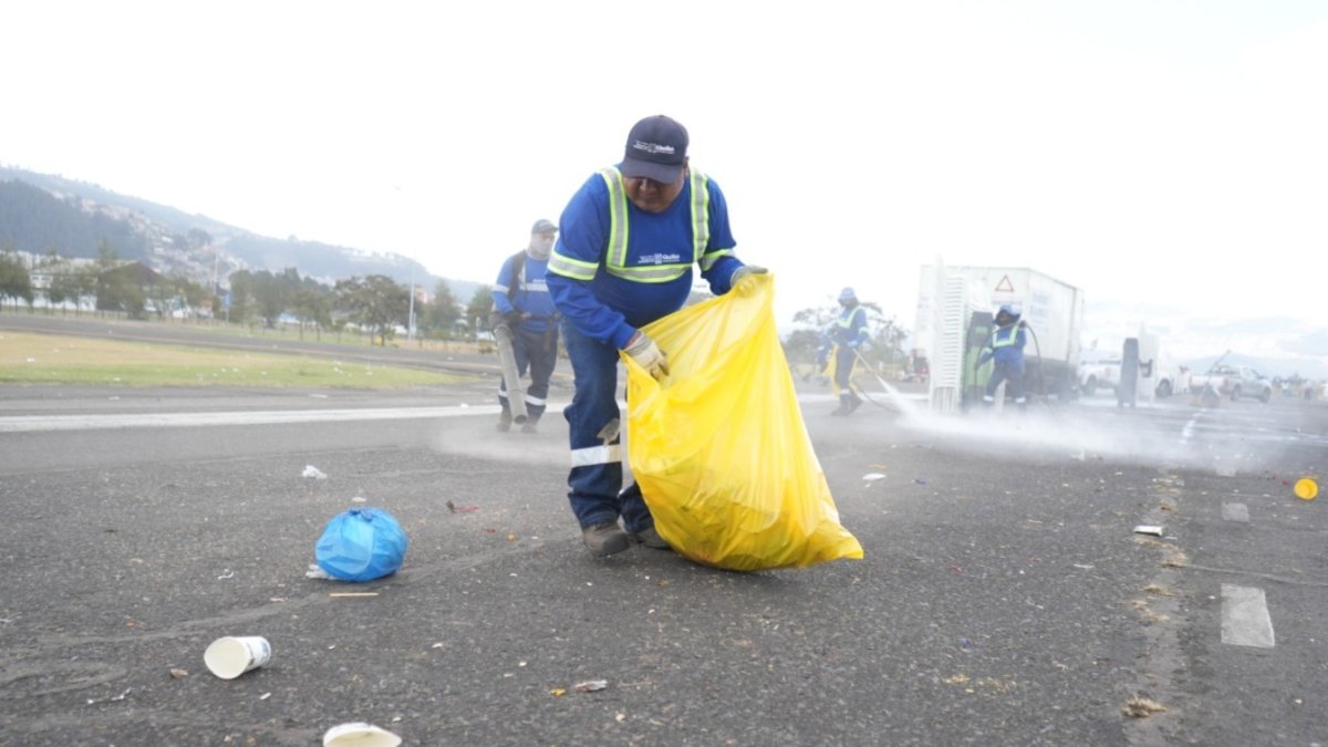 En Quito se cogen los residuos según el lugar en donde habita.