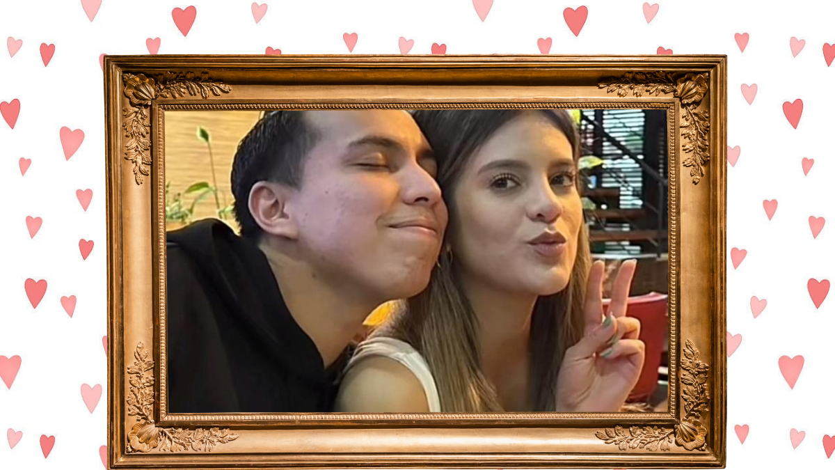 Álex Vizuete junto con su nuevo amor Givanna, una joven azafata.