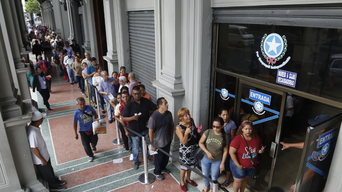 Todos los años se realizan los pagos de impuestos en el Municipio de Guayaquil.