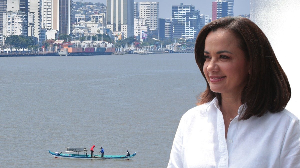 La prefecta del Guayas, Marcela Aguiñaga, planteó alternativas para la recuperación de la cuenca del río Guayas.