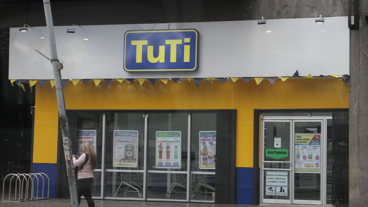 La expansión de esta cadena de supermercados de bajos precios ha permitido la contratación de mano de obra.