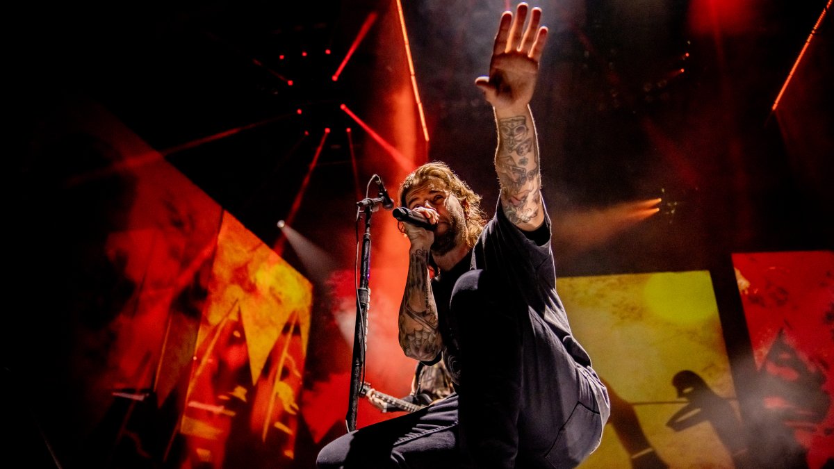 Matthew Charles Sanders, más conocido como M. Shadows, cantante del grupo Avenged Sevenfold, cabeza del cartel de este festival.