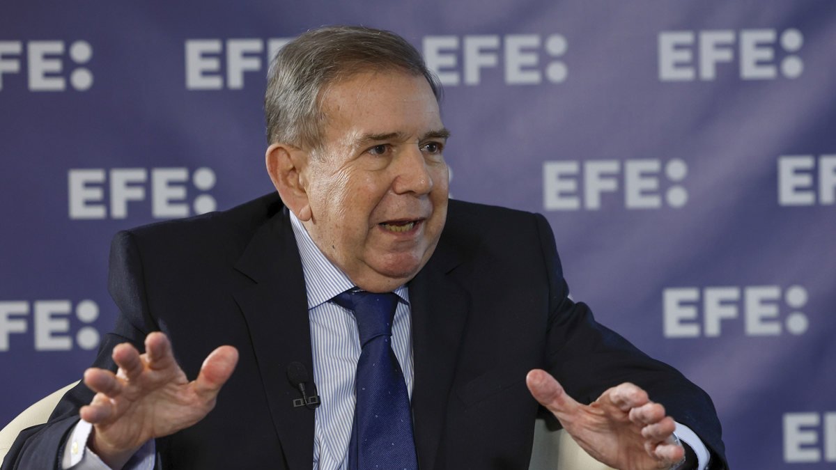 Edmundo González Urrutia