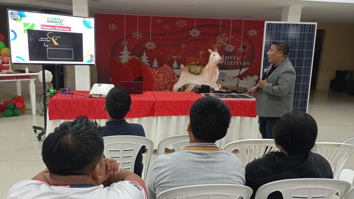 Escena. En el curso despiertan ideas y entusiasmo de los participantes.