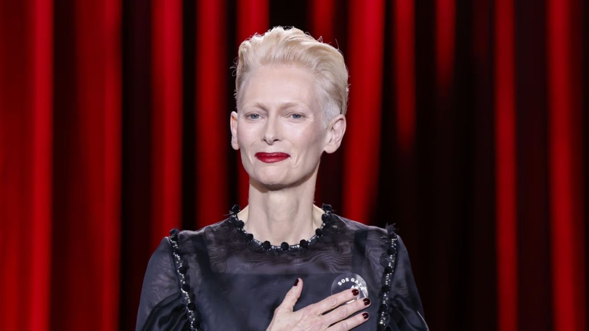 Tilda Swinton ganó el Premio de la Academia a la Mejor Actriz de Reparto por interpretar a una abogada general en el thriller legal Michael Clayton.