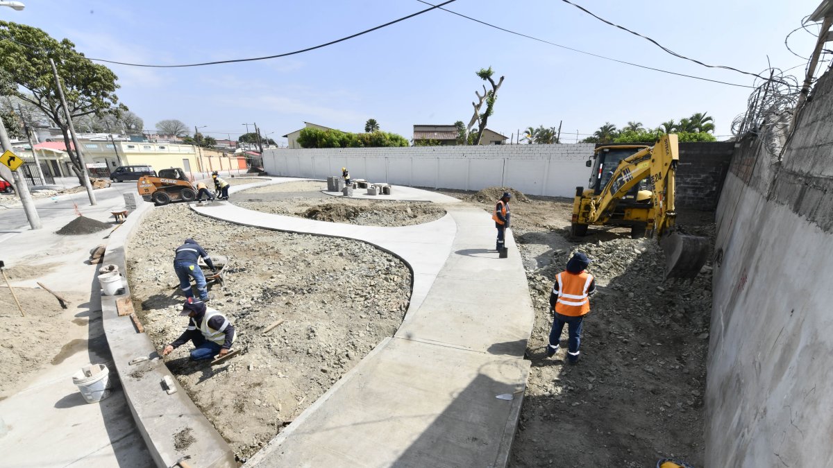 Los trabajos ya se realizan en esta zona de La Alborada