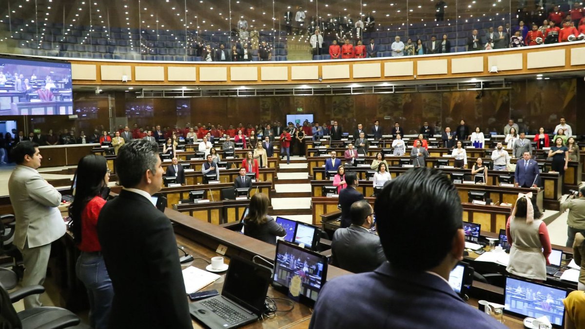 El Pleno conocerá sobre sugerencias de juicios políticos.