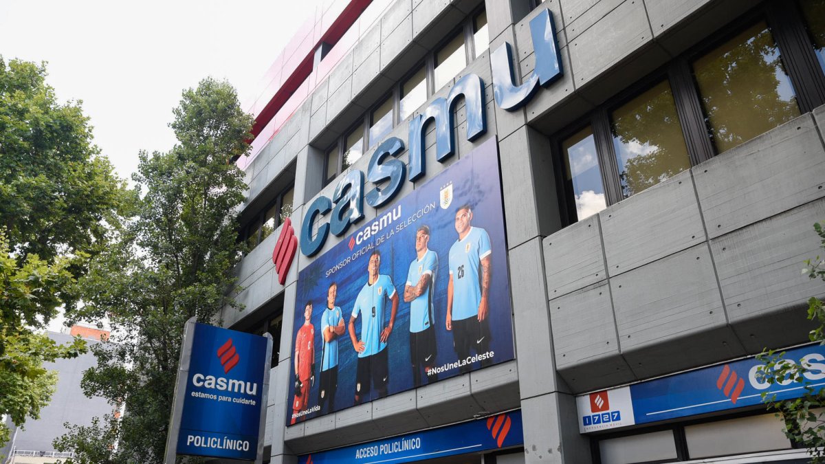 El centro hospitalario CASMU donde se encuentra internado el expresidente uruguayo José Mujica, este viernes en Montevideo (Uruguay).