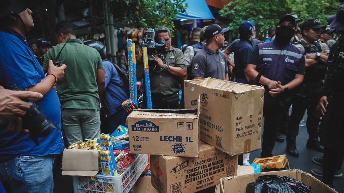 Pirotecnia. Diferentes artefactos fueron decomisados por las autoridades.