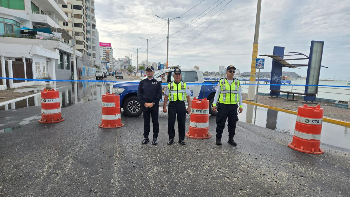 Las autoridades continúan monitoreando la situación.