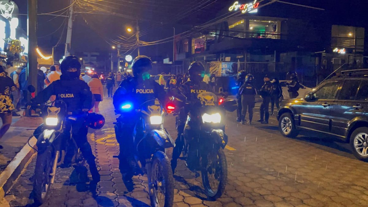 Policías motorizados recorrieron sectores como El Triángulo de San Rafael.