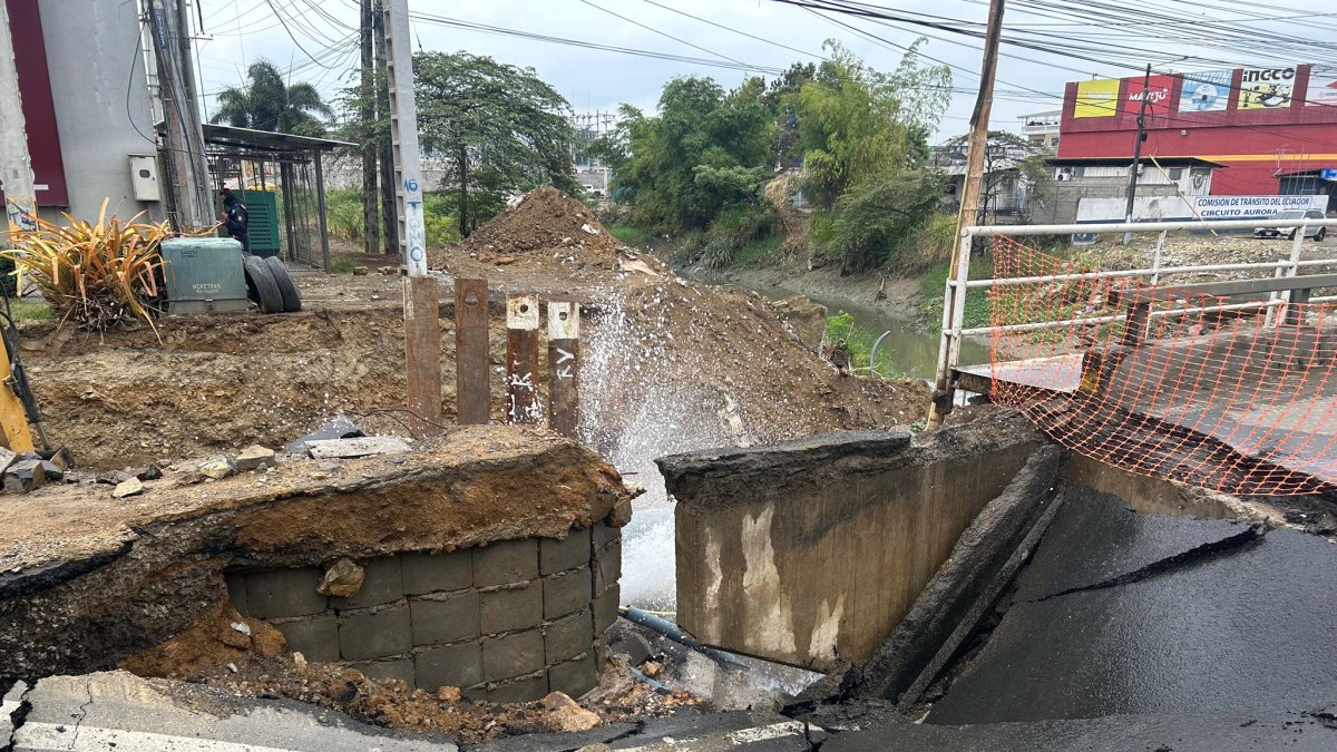 Prefectura anuncia el cierre completo de la vía en sentido La Puntilla-La Aurora