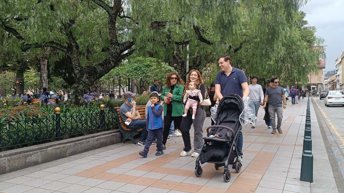 Cuenca es uno de las ciudades más visitadas por los ecuatorianos en los feriados nacionales.