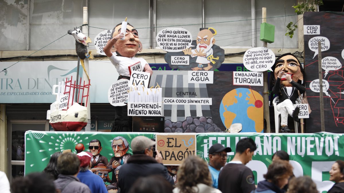 La avenida Amazonas fue el escenario para el concurso de los años viejos que se retoma después de cinco años