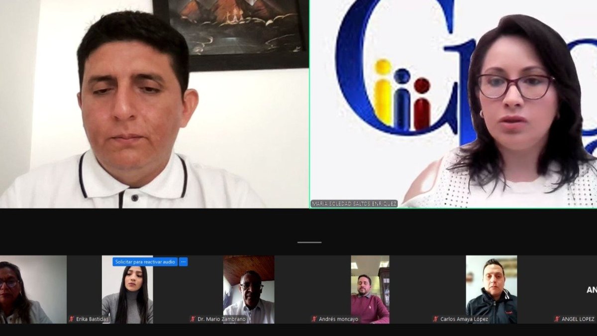 La comisión ciudadana de selección desarrolla el concurso.