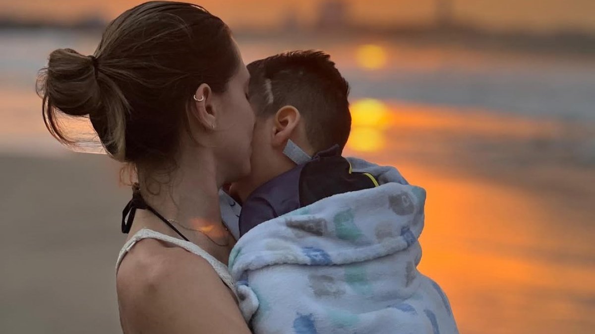 Karime Borja con Mateo.