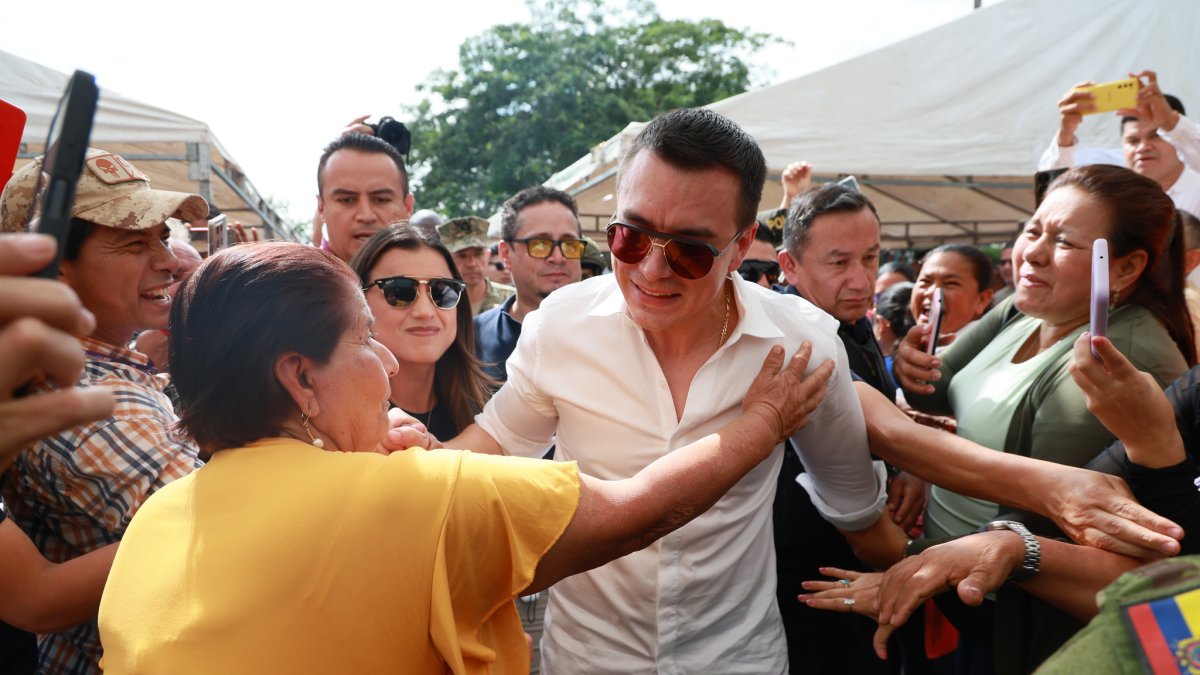 El presidente Daniel Noboa en territorio.