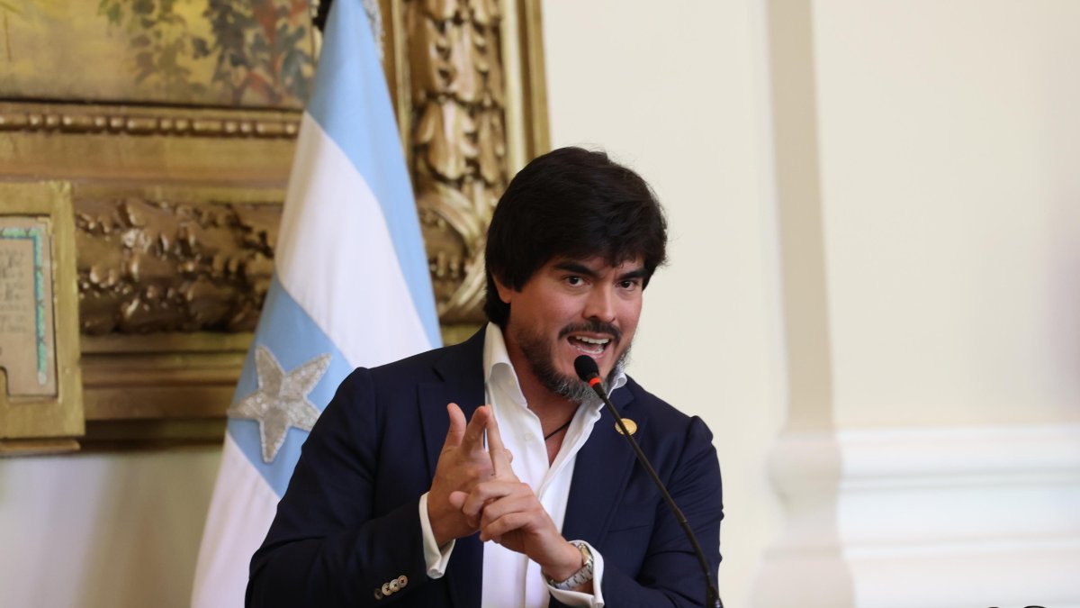 José De La Gasca, ministro de Gobierno, en rueda de prensa este 2 de enero.