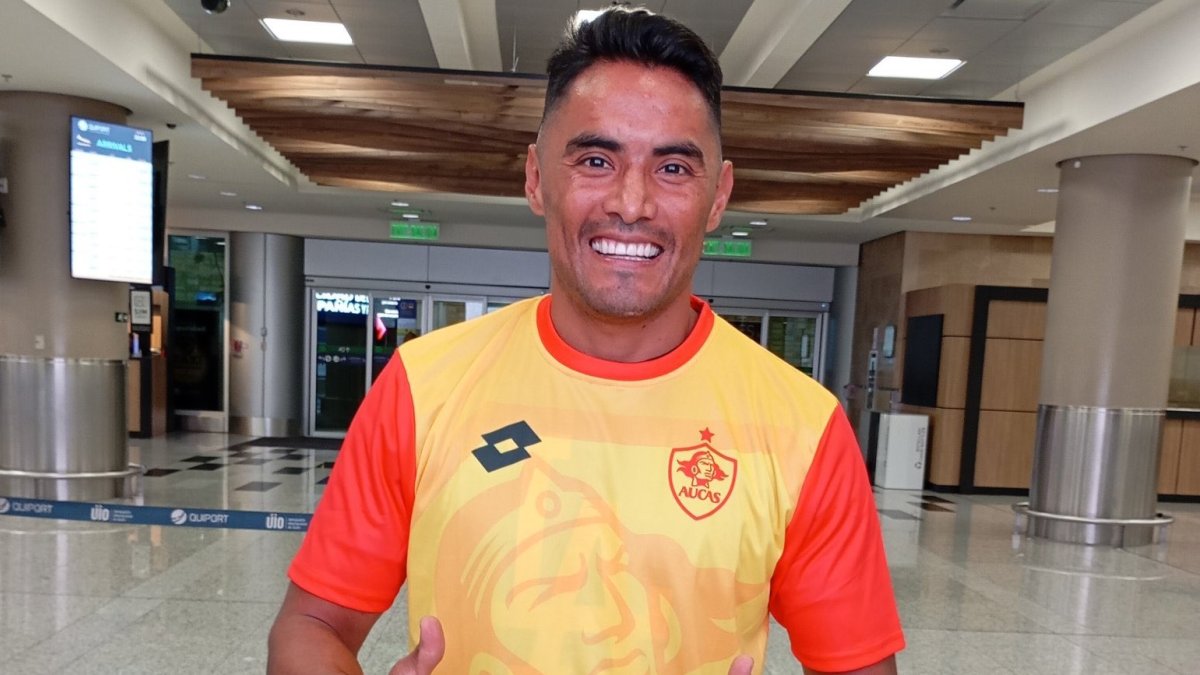 José Vazquéz, nuevo volante del Aucas.