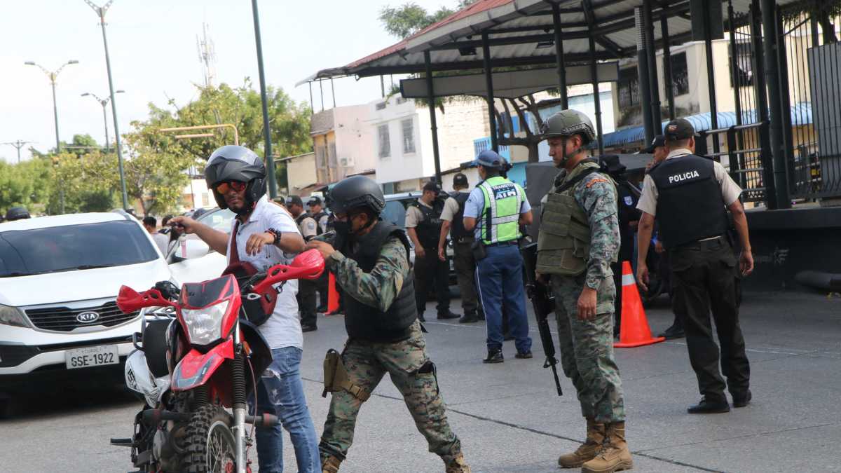 Operativo de estado de excepción en Guayas.