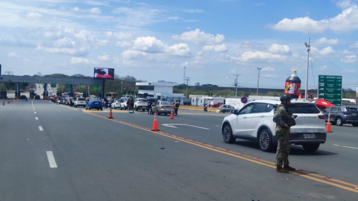 Peaje de Chongón, en el kilómetro 24 de vía a la costa. Los agentes de la CTE estarán desplegados en esta zona.
