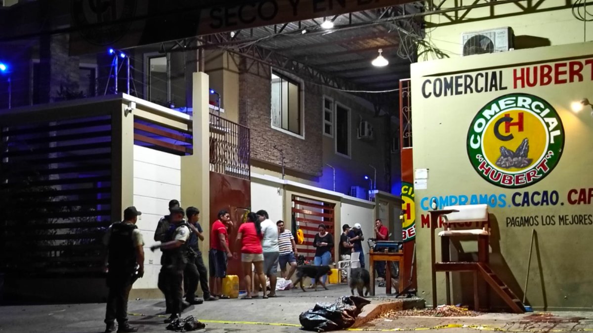 El ataque violento se registró en la casa y el comercial de la familia Villao.