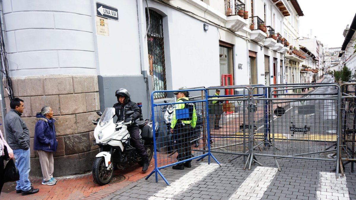 El acceso peatonal hacia la Plaza Grande este 6 de enero de 2025 sí está permitido.