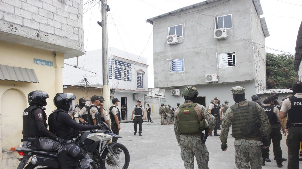 Operativo militar en el Guasmo Sur de Guayaquil.