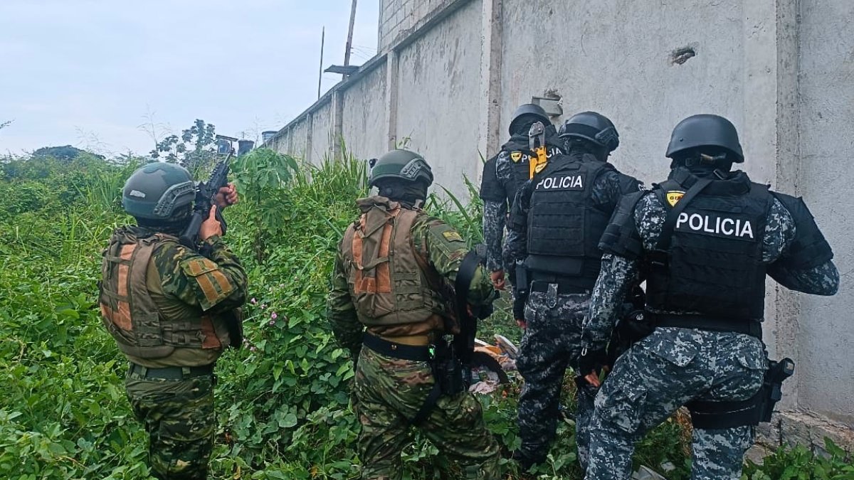Escuelas militares en Ecuador abren inscripciones: Todo lo que necesitas saber.