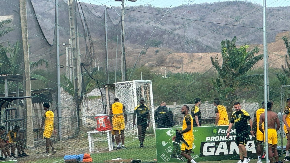 Los Toreros iniciaron su pretemporada en Manta.
