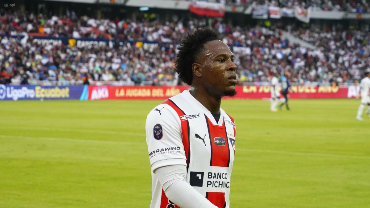 Jhojan Julio cierra su segundo ciclo en Liga de Quito con tres títulos.