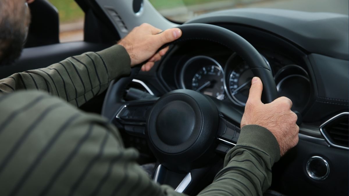 Referencial. Los conductores deben renovar la licencia de conducir cada cinco años.