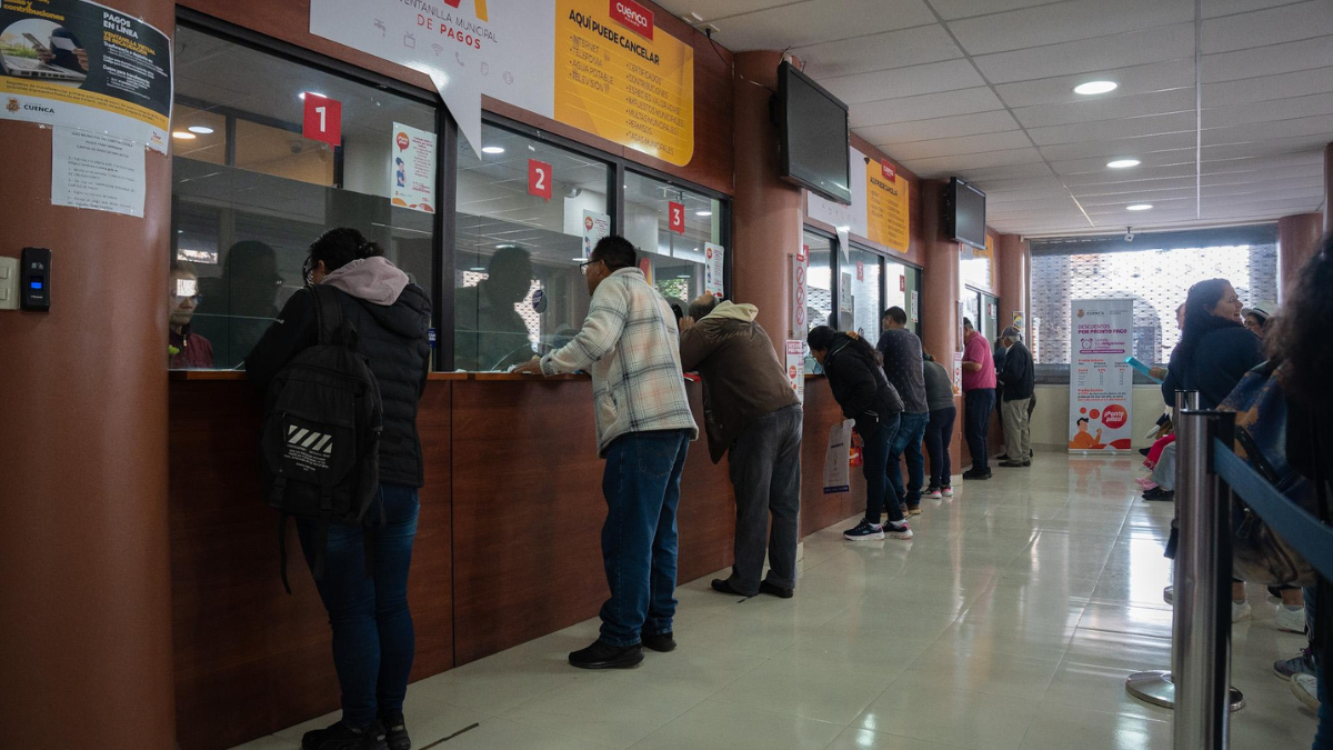 El pago de la patente la realizan los ciudadanos que mantienen un RUC activo y realizan actividades productivas de cualquier tipo.