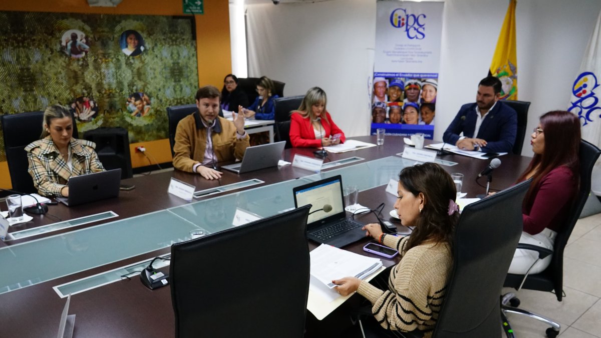 El Pleno del CPCCS sesionó de forma presencial este 8 de enero de 2025.