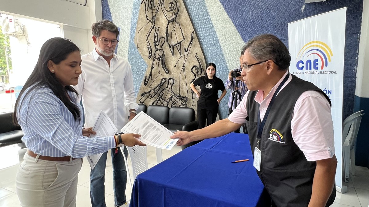 Blanca Sacancela, candidata a la Vicepresidencia por el movimiento CREO, solicitó a presidente Daniel Noboa, a través del CNE, que permita la transmisión del debate de los vicepresidenciales.