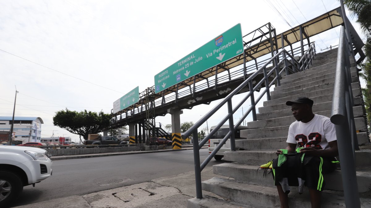Uno de los padres de los menores de Las Malvinas contó su versión de cómo fue la aprehensión de los niños.